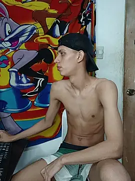 Alayn_sexy_ayesのウェブカメラショー