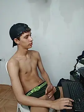 Pertunjukan Kamera Web Alayn_sexy_ayes
