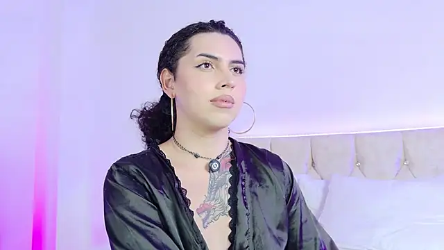 LadyMonroe_ Adlı Modelin Web Kamerası Şovu