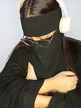 Sexy__Arab Adlı Modelin Web Kamerası Şovu