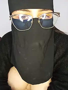 Sexy__Arab Adlı Modelin Web Kamerası Şovu