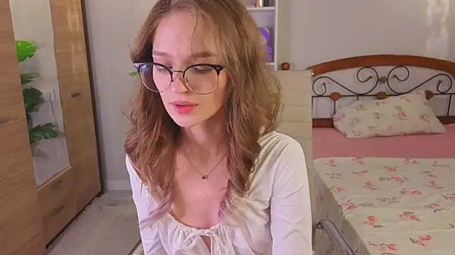 دردشة vialeta_baby الجنسية المباشرة