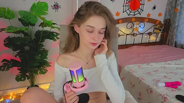 vialeta_baby – Naživo XXX chat