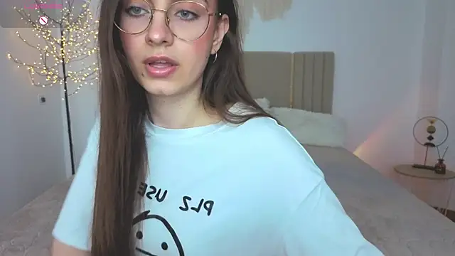 XXX chat uživo modela Real_cutie1