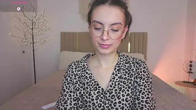 Real_cutie1 Pertunjukan Webcam