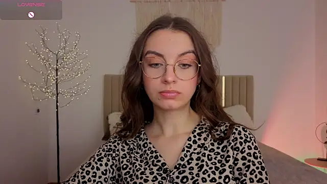 Real_cutie1 Webcam-Show