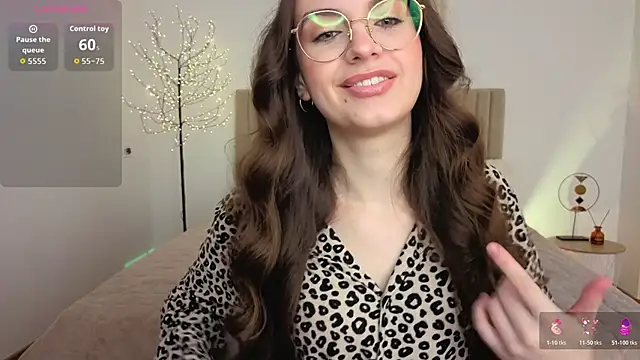 Real_cutie1's Webcam Show