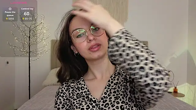 Real_cutie1's Webcam Show