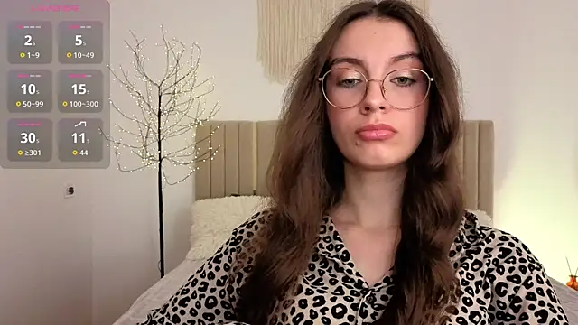 Real_cutie1 élő XXX-chatje