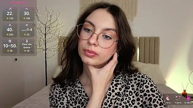 Real_cutie1 Adlı Modelin Web Kamerası Şovu