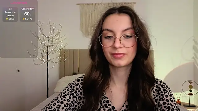 Real_cutie1's Webcam Show