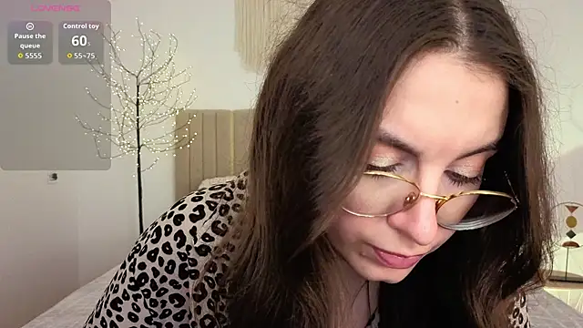 Real_cutie1's Webcam Show