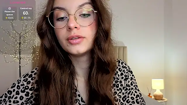 Real_cutie1: вебкам-шоу