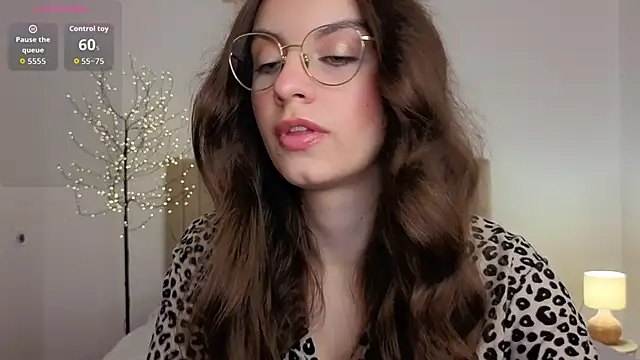 Real_cutie1's Webcam Show