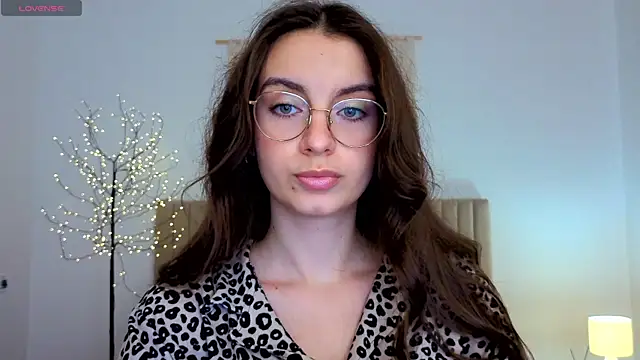 Real_cutie1's Webcam Show