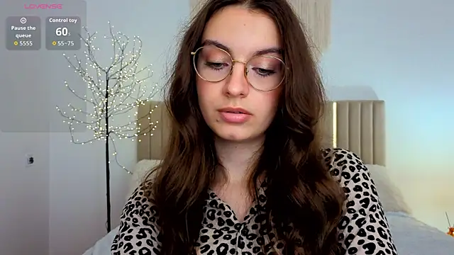 Real_cutie1: вебкам-шоу