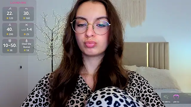 Real_cutie1's Live XXX Chat