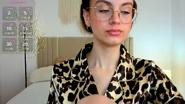 Real_cutie1's Live XXX Chat