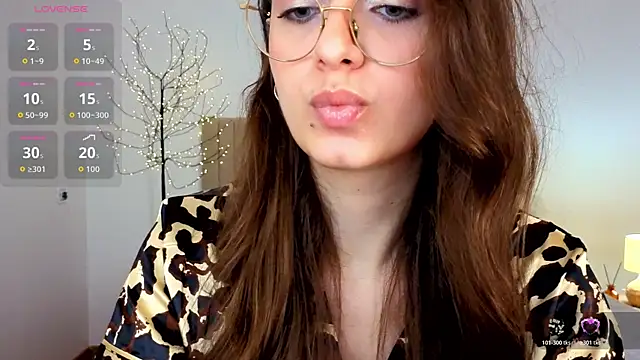 Real_cutie1 Chat XXX in diretta