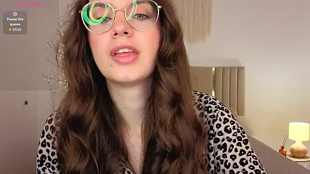 Real_cutie1 – webcam-show