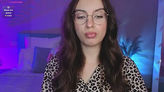 دردشة Real_cutie1 الجنسية المباشرة