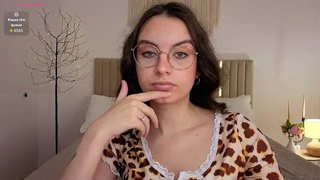 Real_cutie1's Live XXX Chat