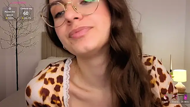 Show modela Real_cutie1 na web-kameri