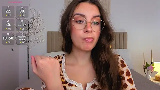 Real_cutie1's Live XXX Chat