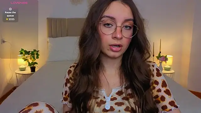 Real_cutie1's Webcam Show