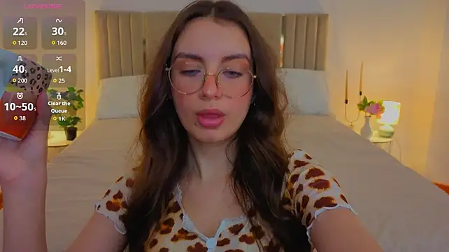 Real_cutie1 webkamerás műsora