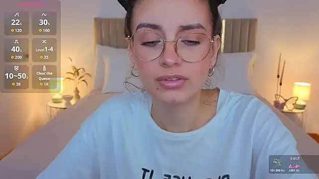 Real_cutie1n Webbikameraesitys