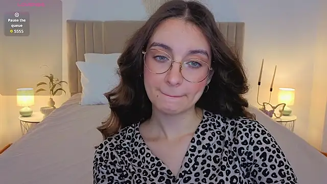Real_cutie1's Live XXX Chat