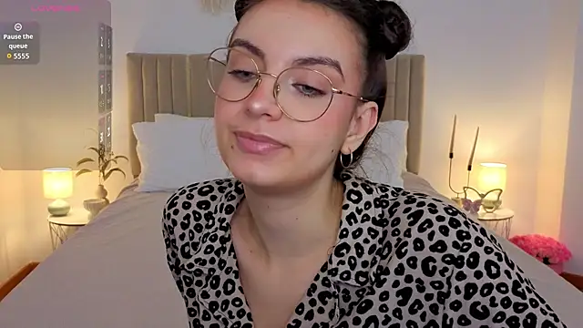 Real_cutie1 Webcam-Show