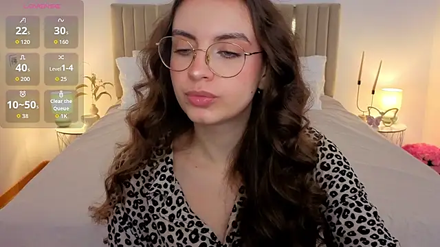 Real_cutie1's Webcam Show