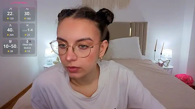 Show modela Real_cutie1 na web-kameri