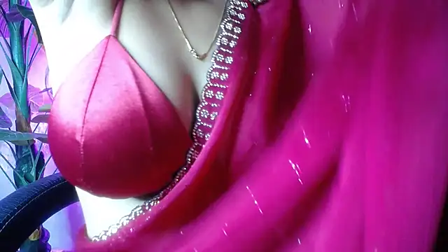 kiara_1122's Webcam Show