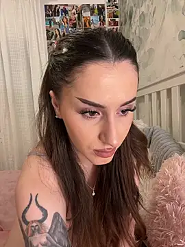 AriaAdda Webcam show