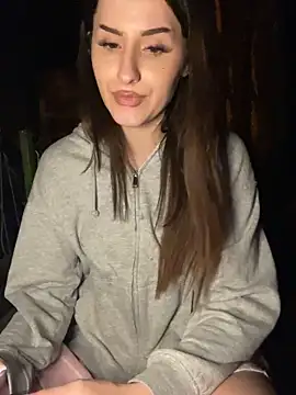AriaAdda Adlı Modelin Canlı XXX Sohbeti