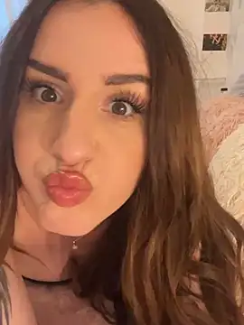 AriaAdda Webcam show