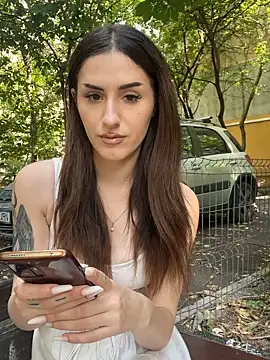 AriaAdda Webcam show