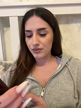 AriaAdda Webcam show