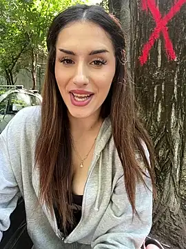AriaAdda Webcam show