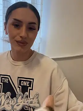 AriaAdda Webcam show