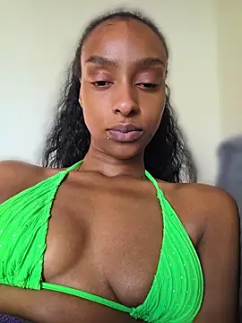 Hazel_Dollxx live-chat rom
