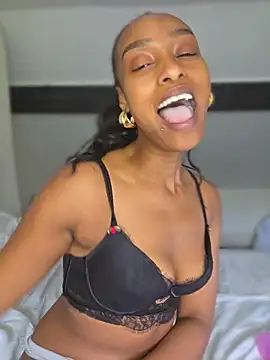 הופעת וובקאם של Hazel_Dollxx