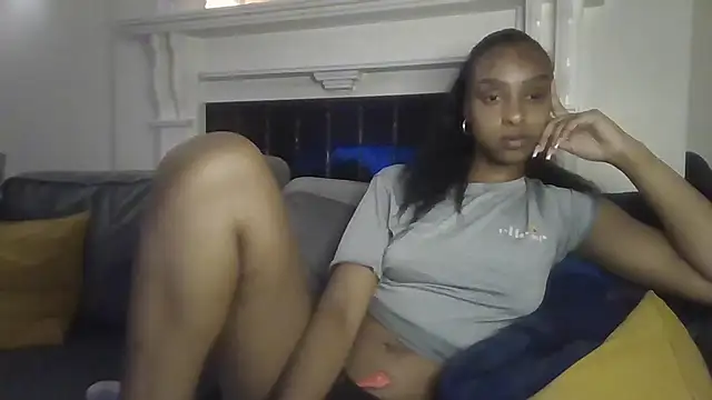 Hazel_Dollxx's Webcam Show