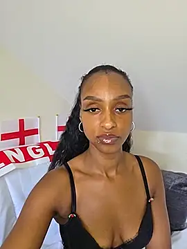 Hazel_Dollxxn Webbikameraesitys