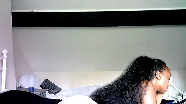 Webkamerová show Hazel_Dollxx