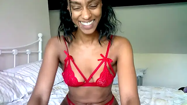 Hazel_Dollxx – webcam-show