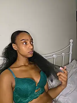 Show Webcam de Hazel_Dollxx